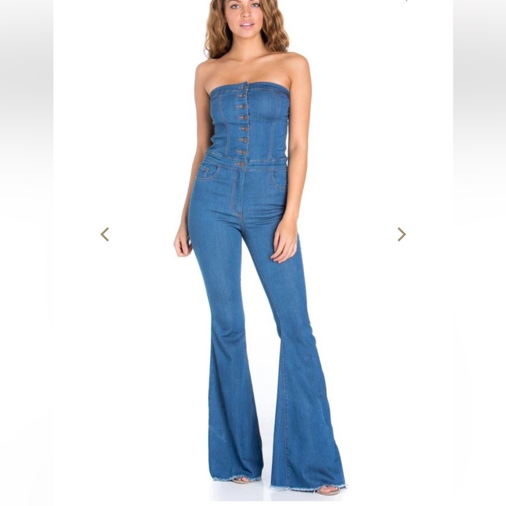 Rita Flare button up strapless jumpsuit ❤️